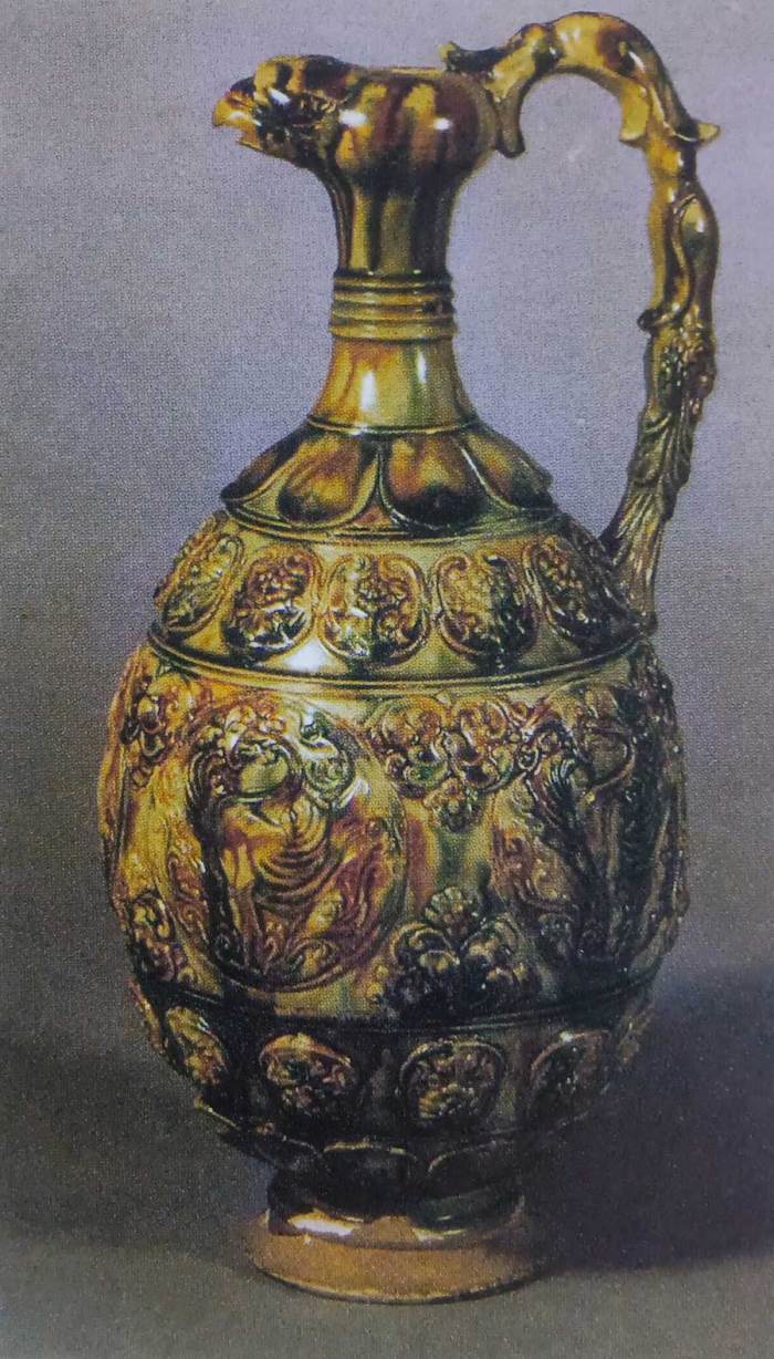 A Tang Sancai Phoenix Head Jug Found in Japan