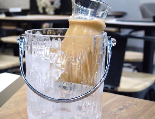 hong kong style milk tea ice bucket chest