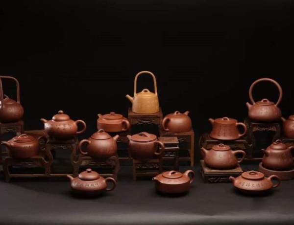18 man sheng yixing teapots