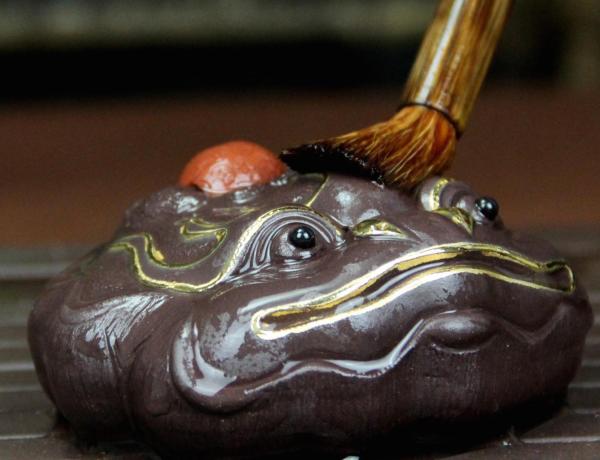 tea pet money frog