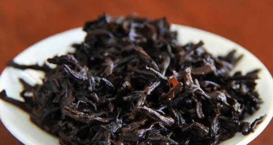 Brewed ripe pu erh leaves with proper loosening